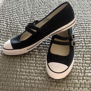Converse Black Mary Jane Double Strap Sneakers Women’s Size 10 EU 42